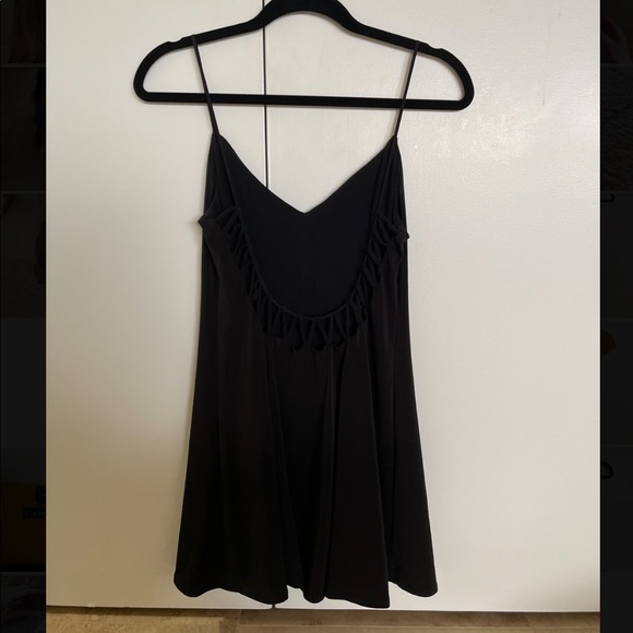Urban outfitter black open back mini dress - Picture 3 of 3